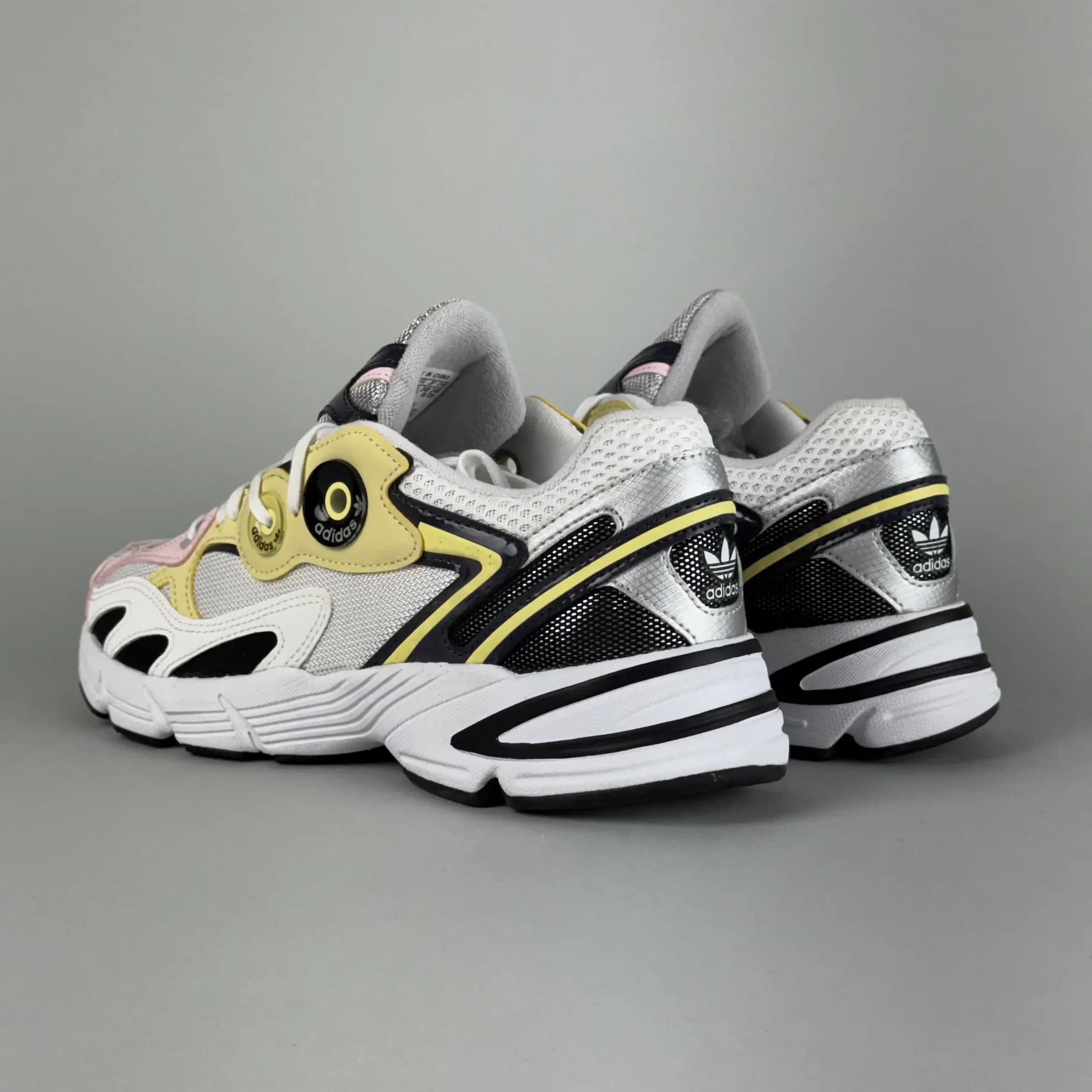 آدیداس استیر ADIDAS ASTIR مدل GZ1637 — تصویر ۴