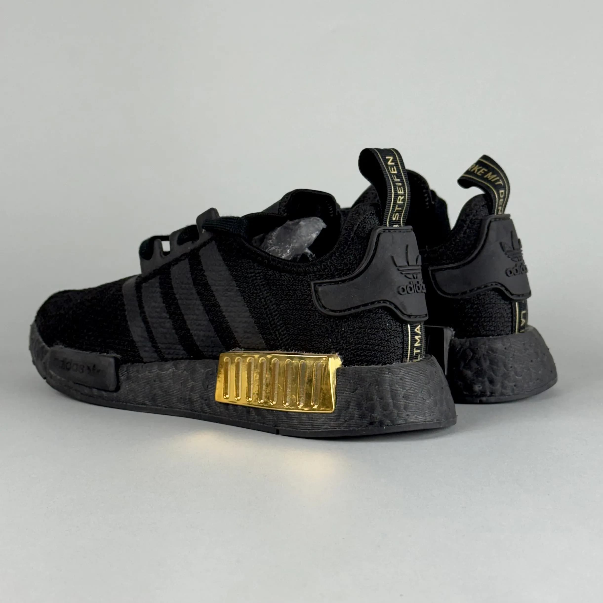آدیداس ان ام دی ADIDAS NMD R1 مدل FV1787 — تصویر ۳