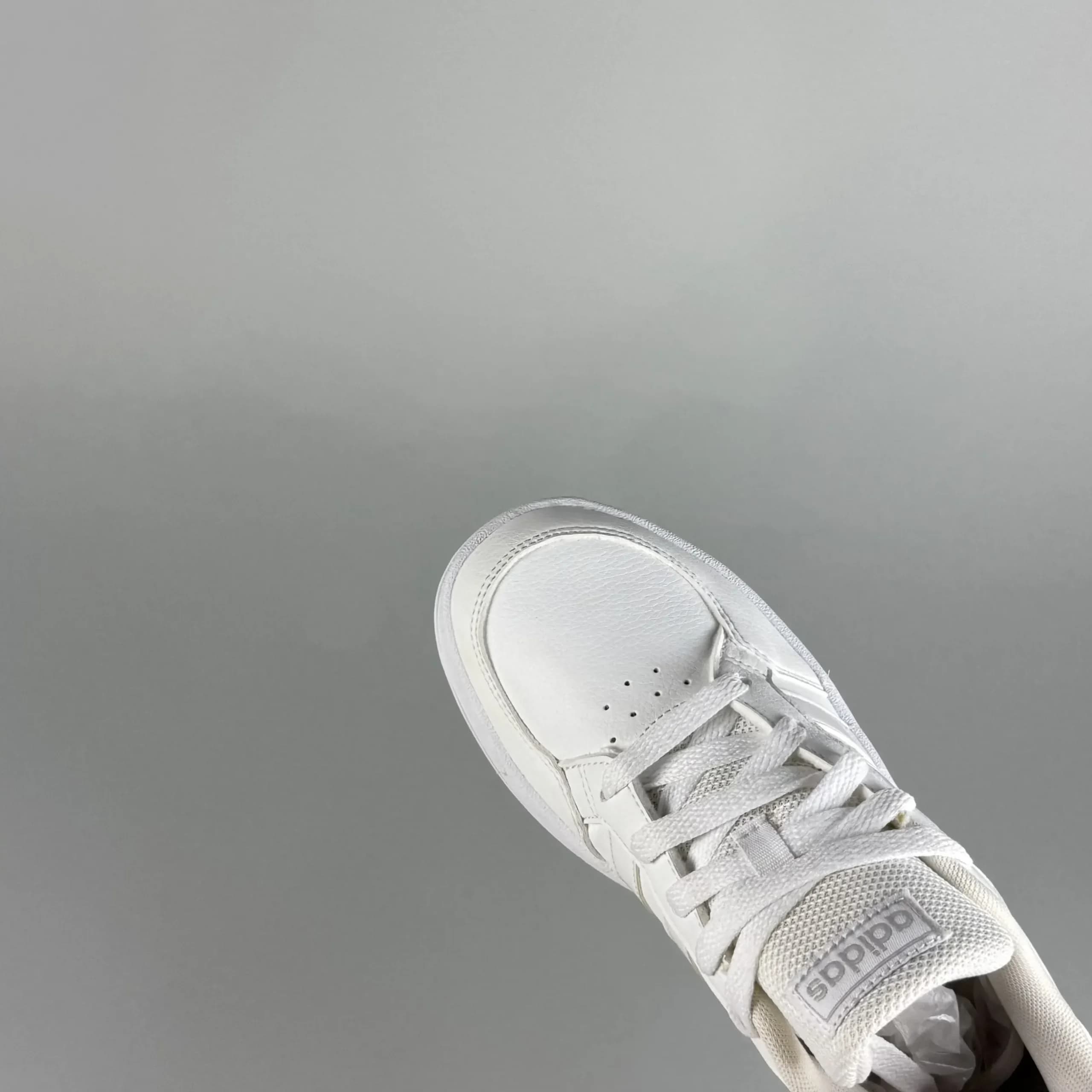 آدیداس بریکنت ADIDAS BREAKNET مدل FY9504 — تصویر ۴