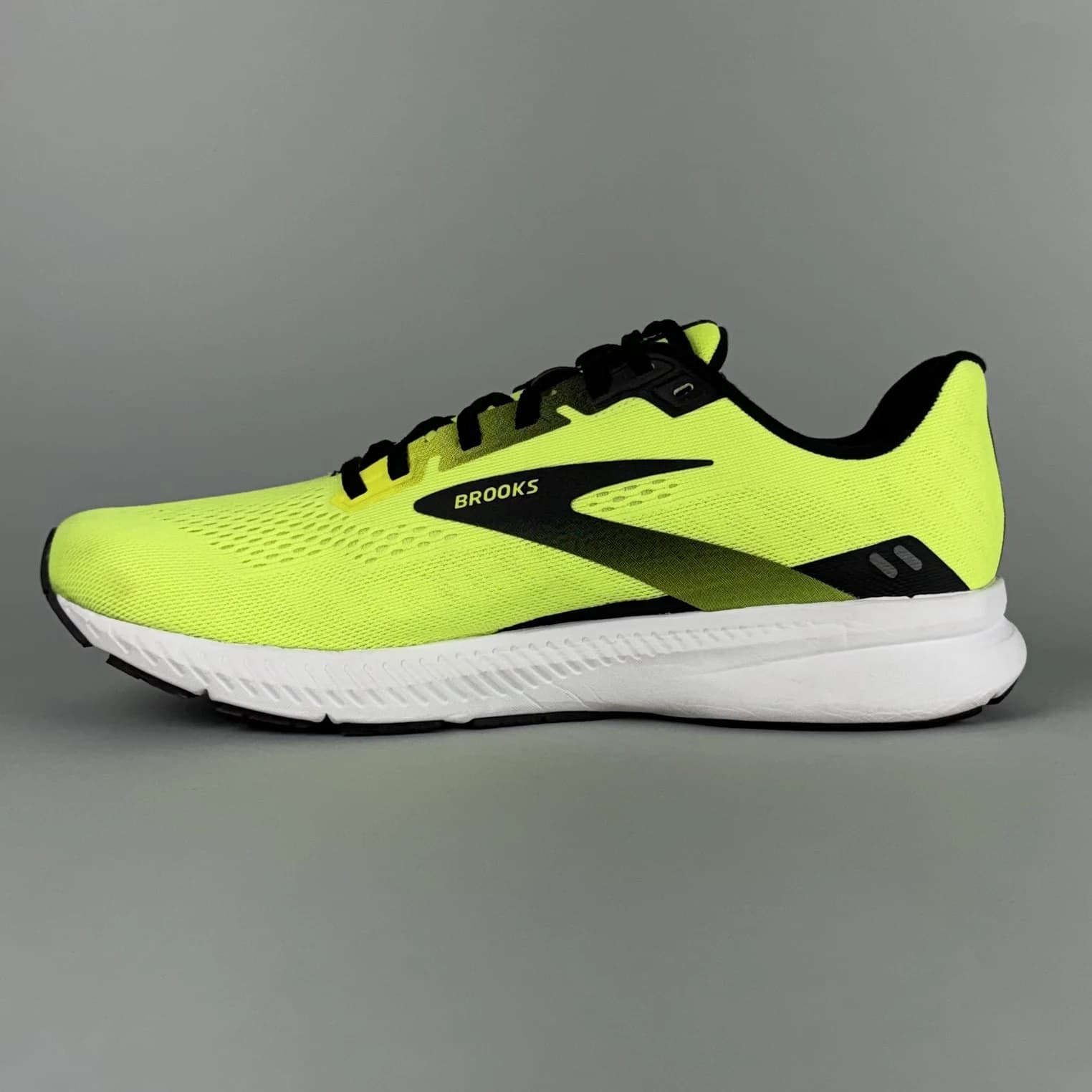 بروکس لانچ BROOKS LAUNCH 8 مدل 1103581D774 — تصویر ۶