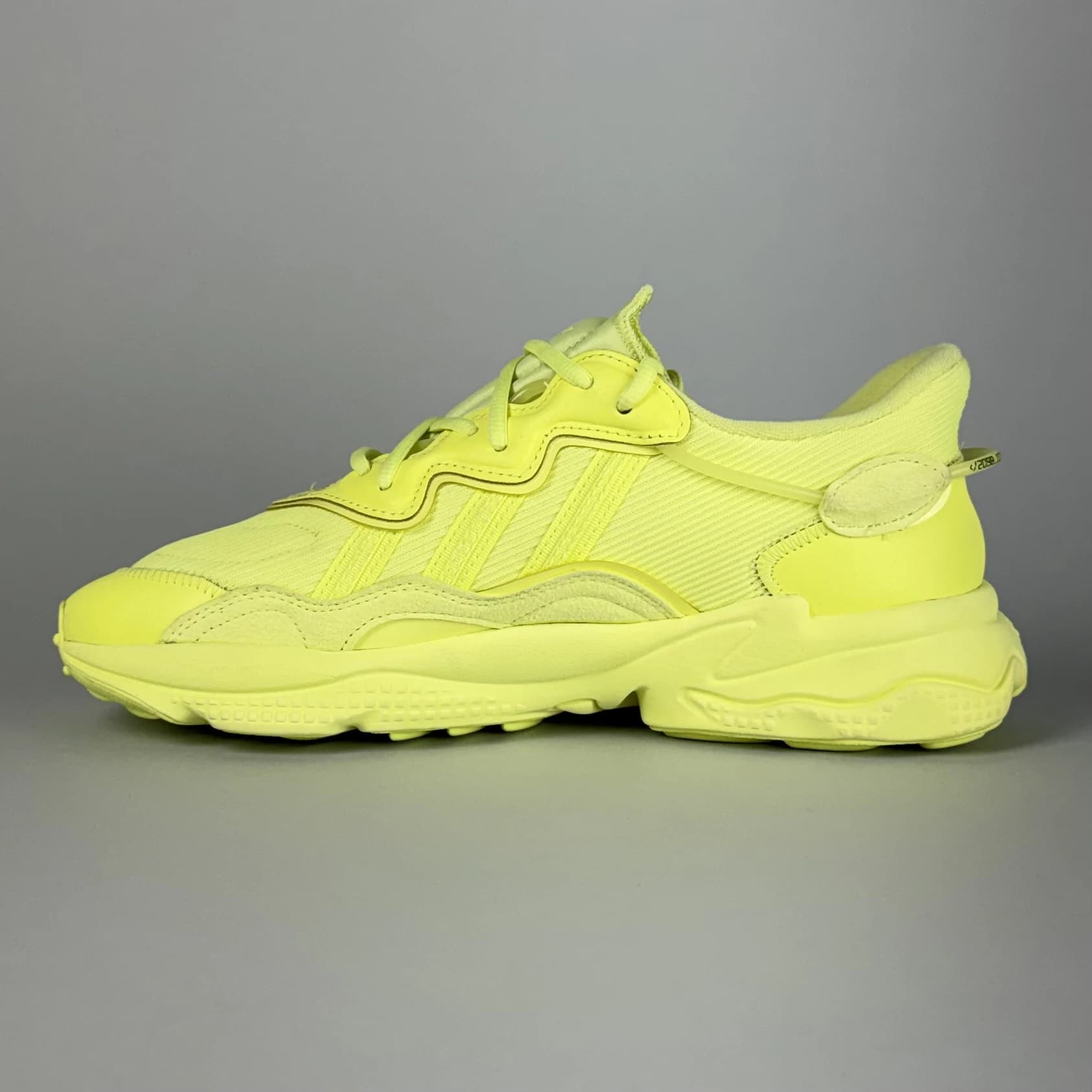 آدیداس اوزویگو ADIDAS OZWEEGO FROZEN مدل G55590 — تصویر ۴