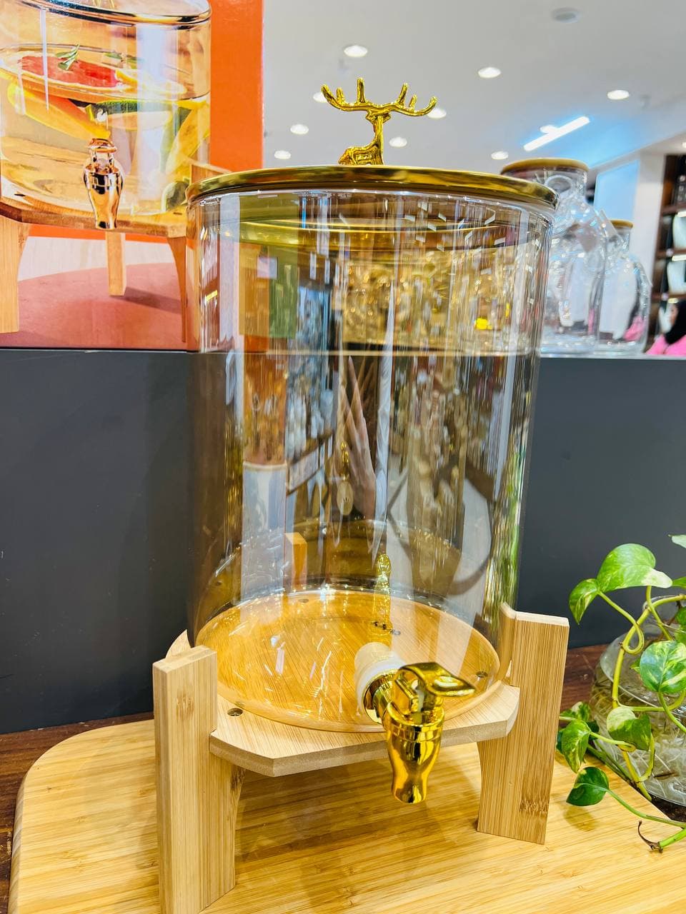 کلمن پیرکس به همراه استند Q5802-1 — تصویر ۳