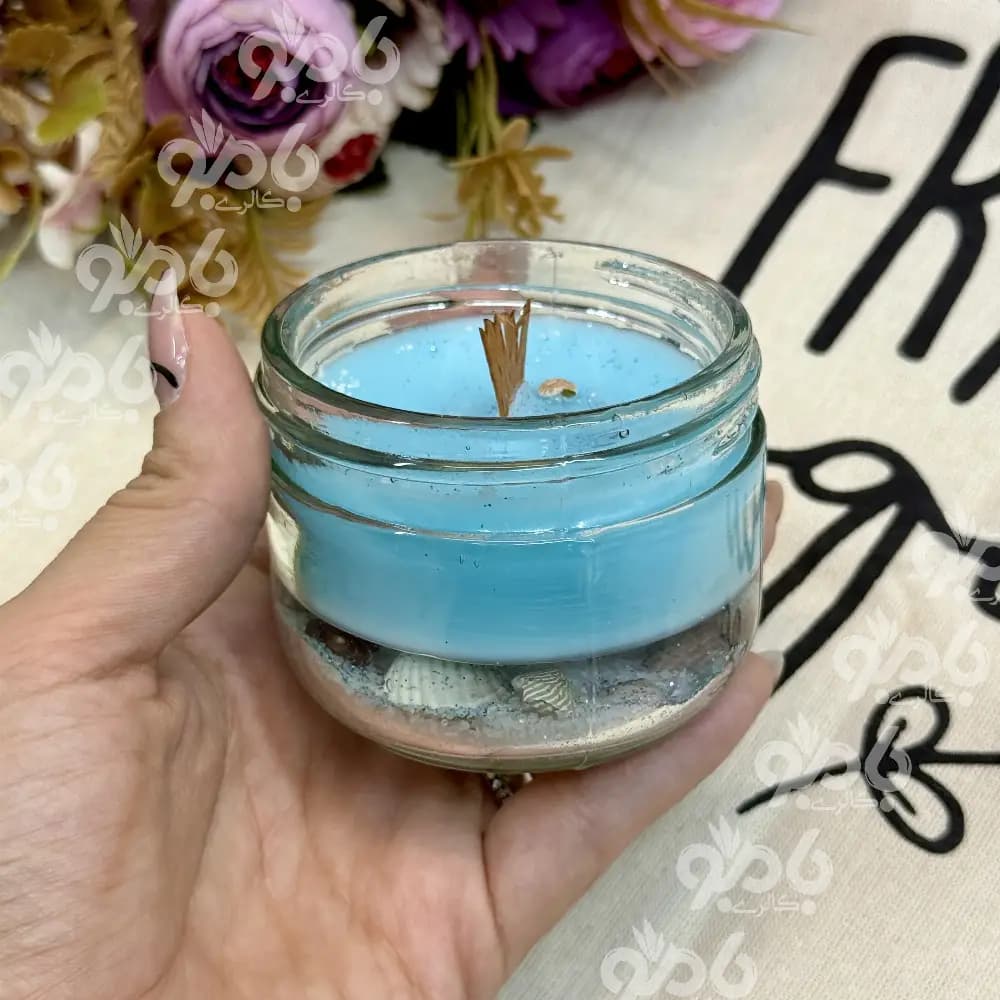 شمع شیشه ای فیتیله چوبی عطری — تصویر ۲