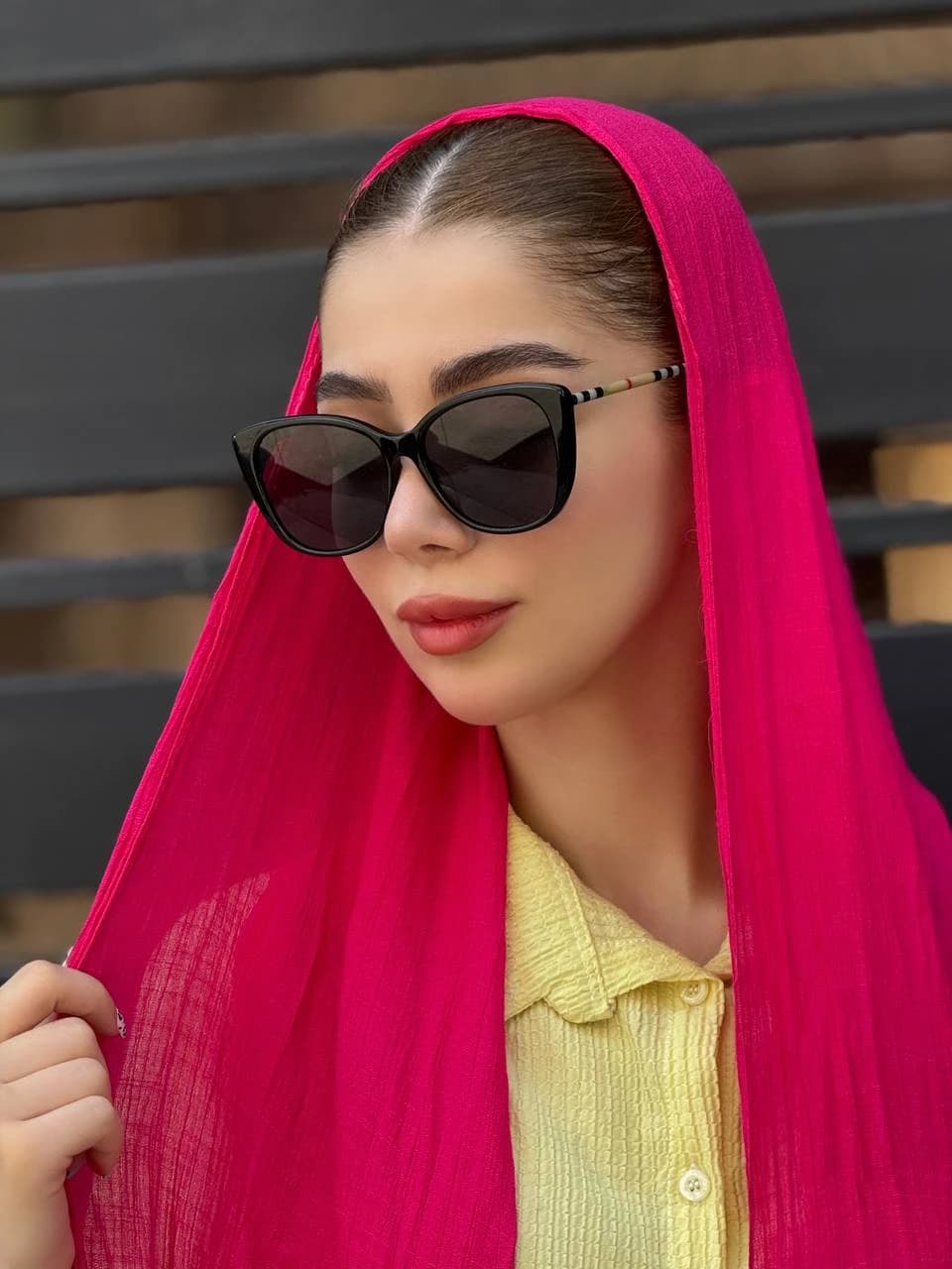 عینک آفتابی بربری مدل B4326 — تصویر ۳
