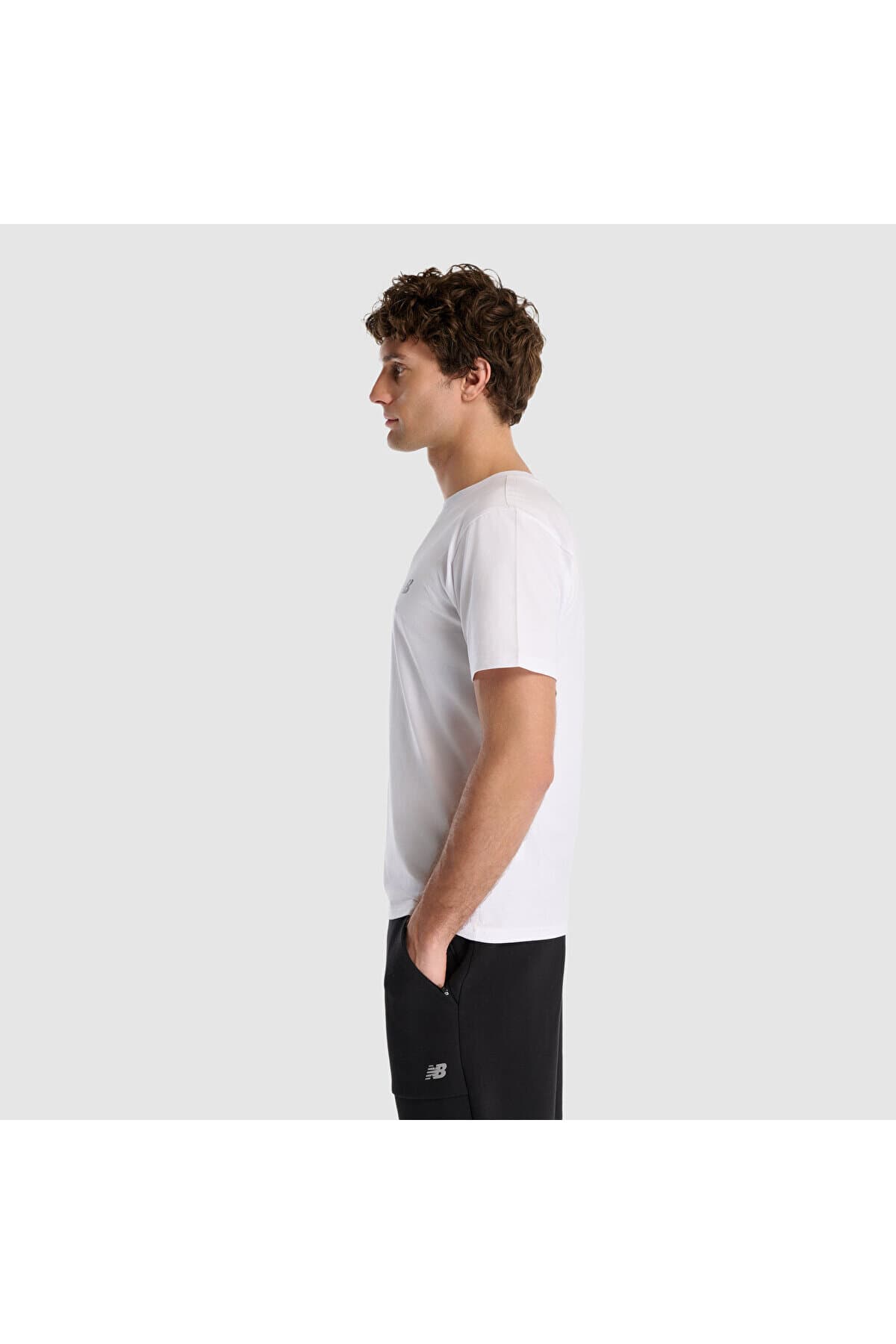 تی شرت ورزشی نیو بالانس مردانه 100% پنبه رنگارنگ بیسیک راسته Regular/رگولار بیسیک کژوال/روزمره | New Balance APP446 TR — تصویر ۳