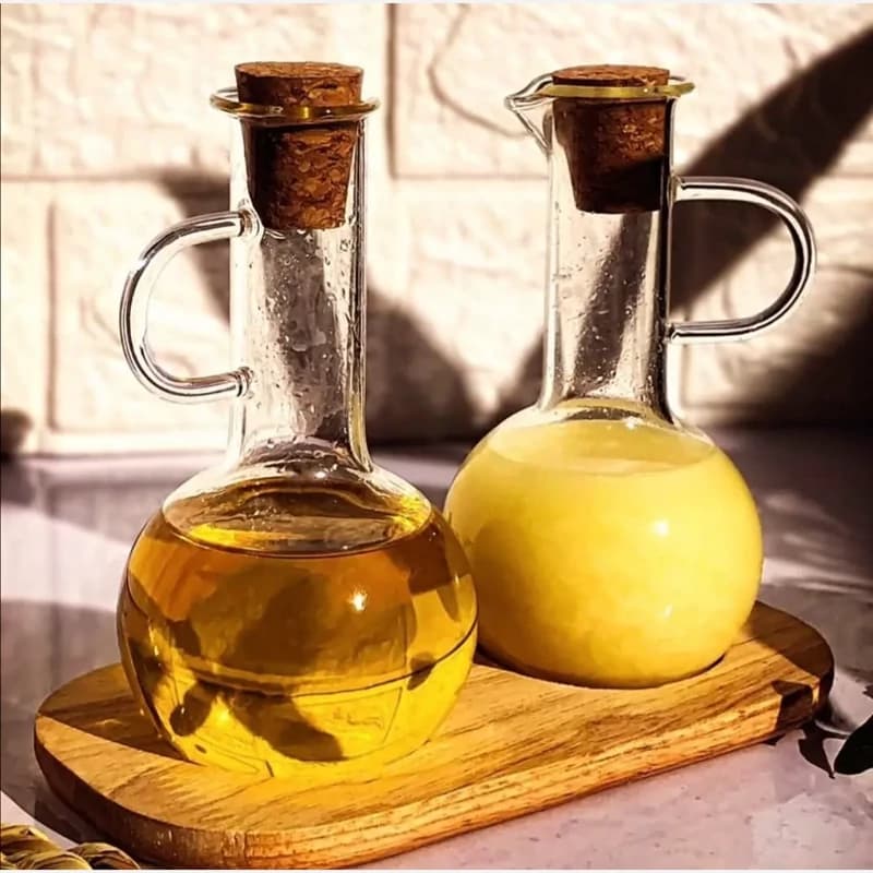 ست آبلیموخوری و آبغوره خوری روغن ریز پیرکس به همراه زیره چوبی — تصویر ۳