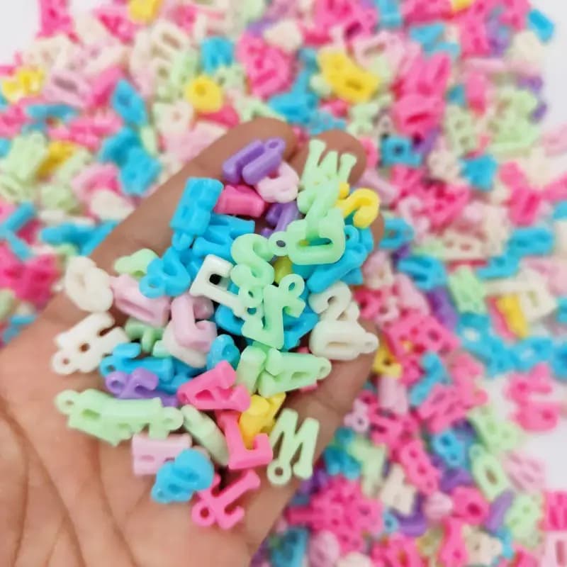 مهره رنگی پاستیلی حروف(100گرم) — تصویر ۲