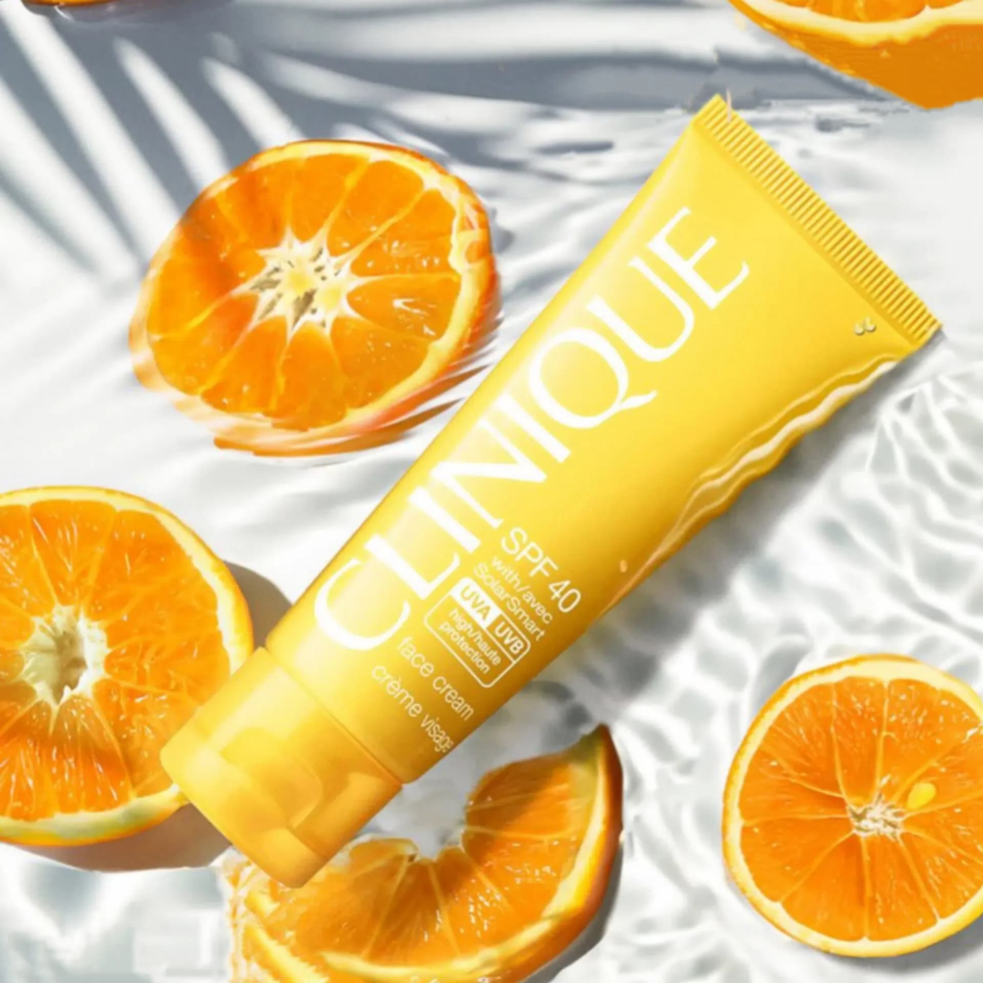 کرم ضد آفتاب کلینیک جوانساز و ضد چروک | Clinique SPF 40 With Avec Solar Smart face cream — تصویر ۳