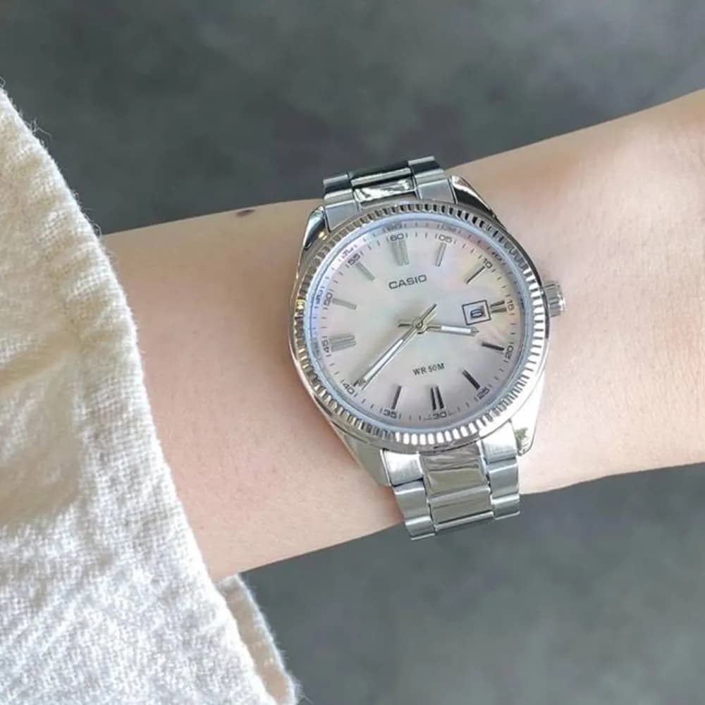 ساعت مچی زنانه کاسیو مدل CASIO LTP-1302DS-4A (اورجینال) — تصویر ۲