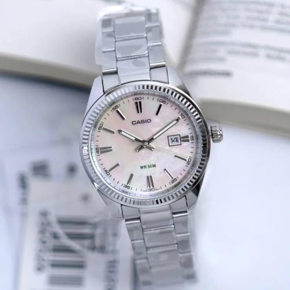 ساعت مچی زنانه کاسیو مدل CASIO LTP-1302DS-4A (اورجینال) — تصویر ۴