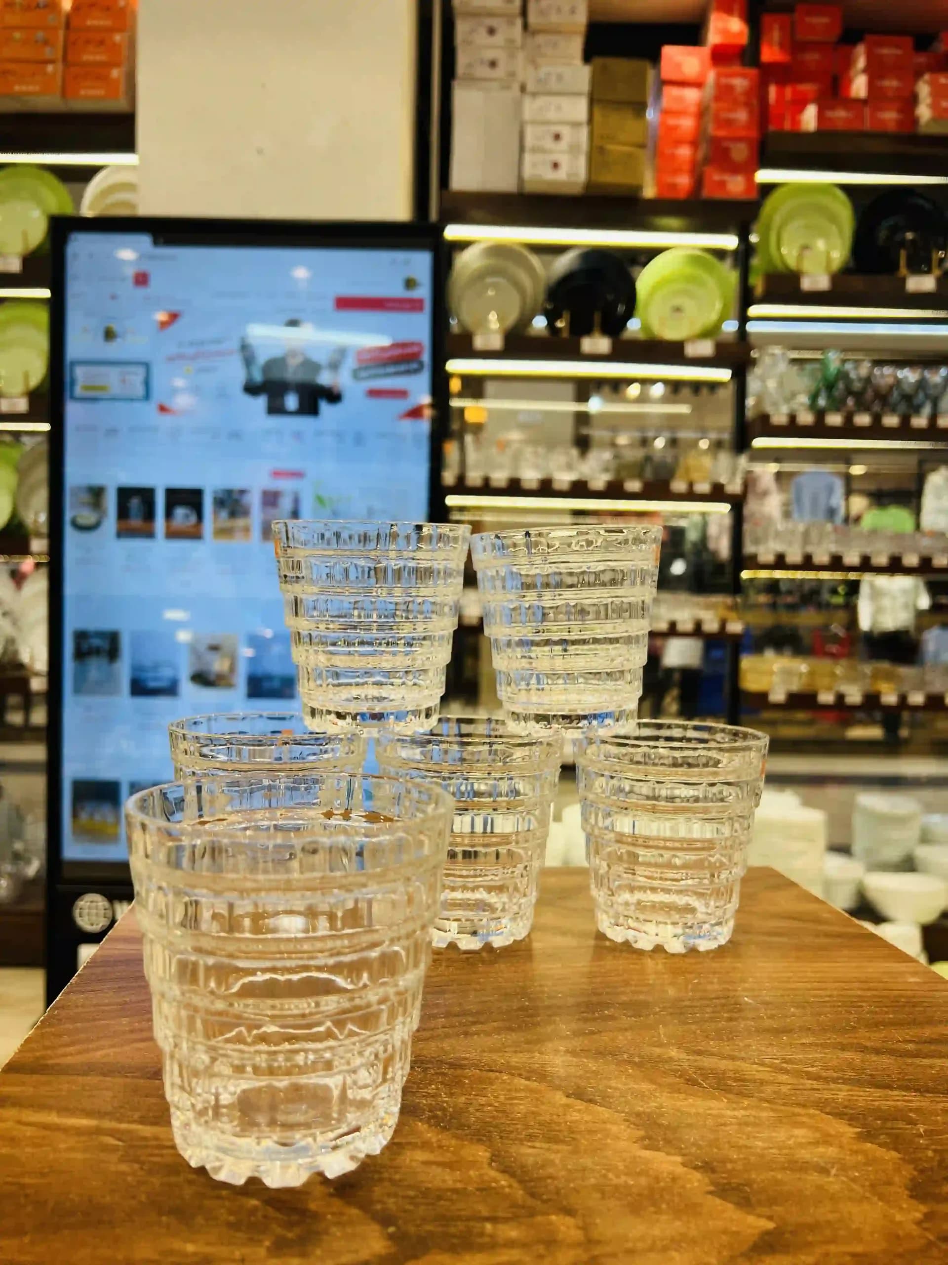لیوان بلور مدل تورنتو 300 میلی لیتر برند DELI — تصویر ۳