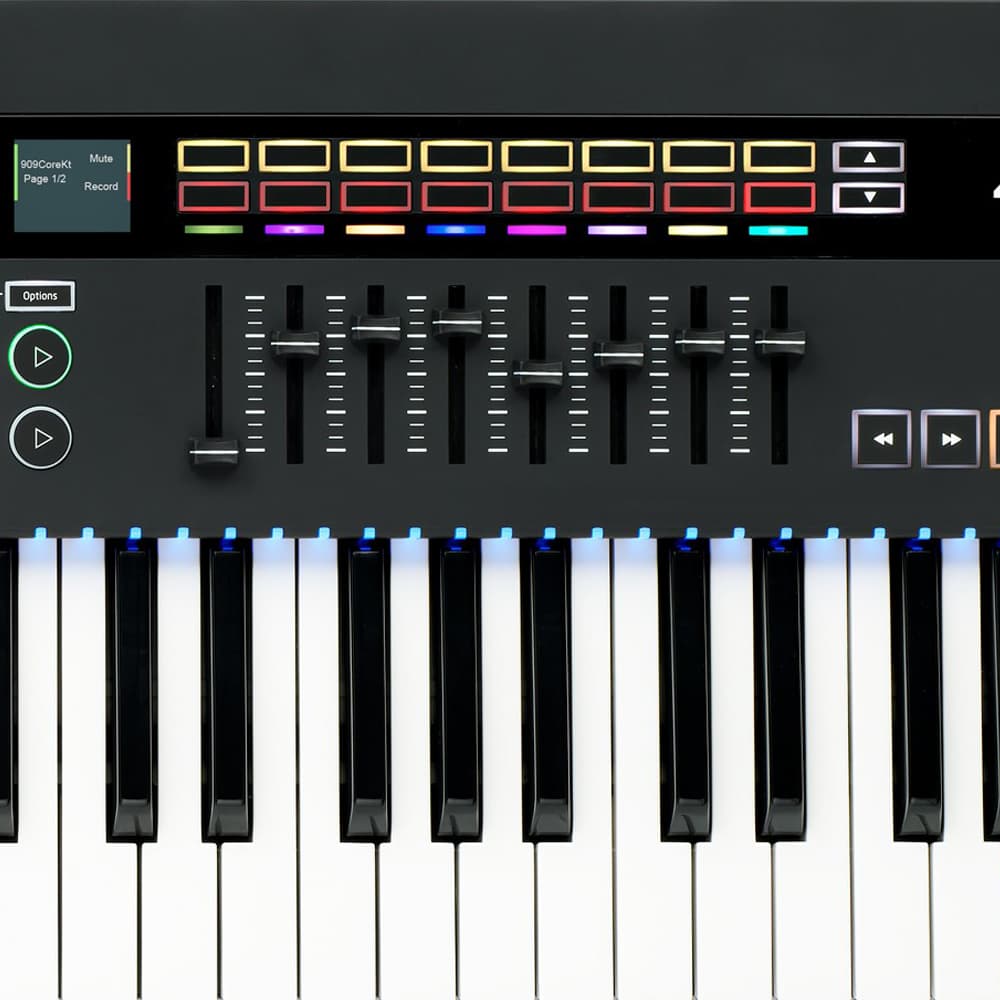 میدی کیبورد کنترلر Novation 61 SL MK3 — تصویر ۱۰