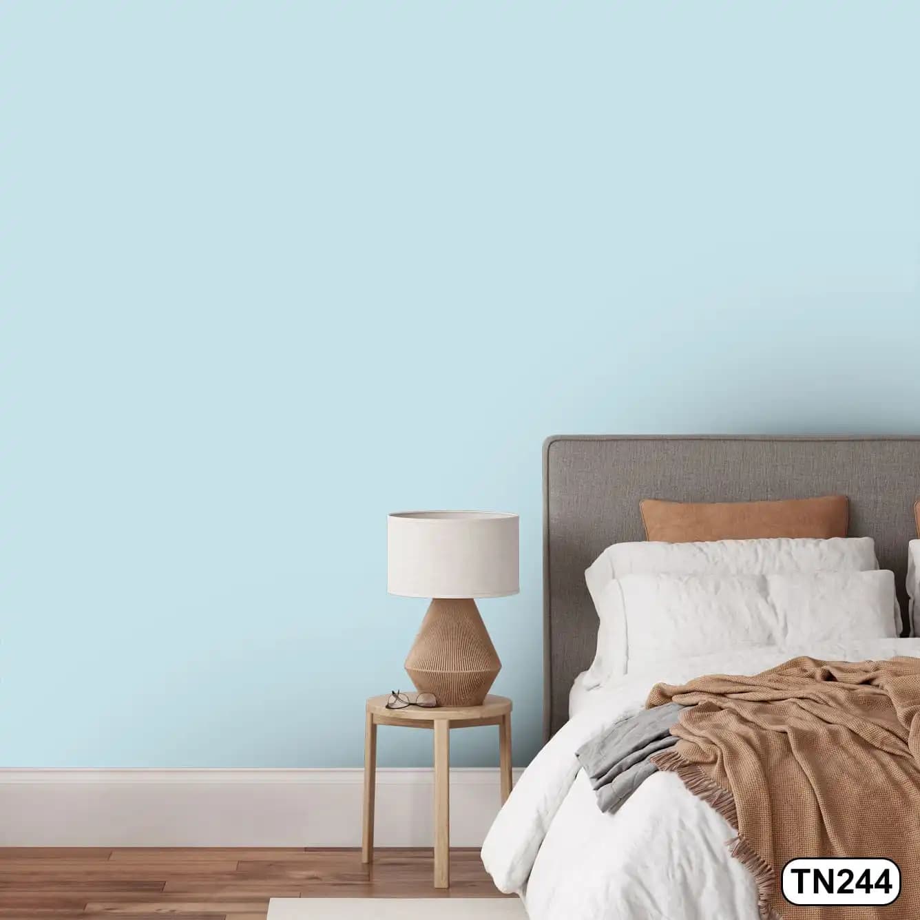 کاغذ دیواری آبی آسمانی مات کد TN244