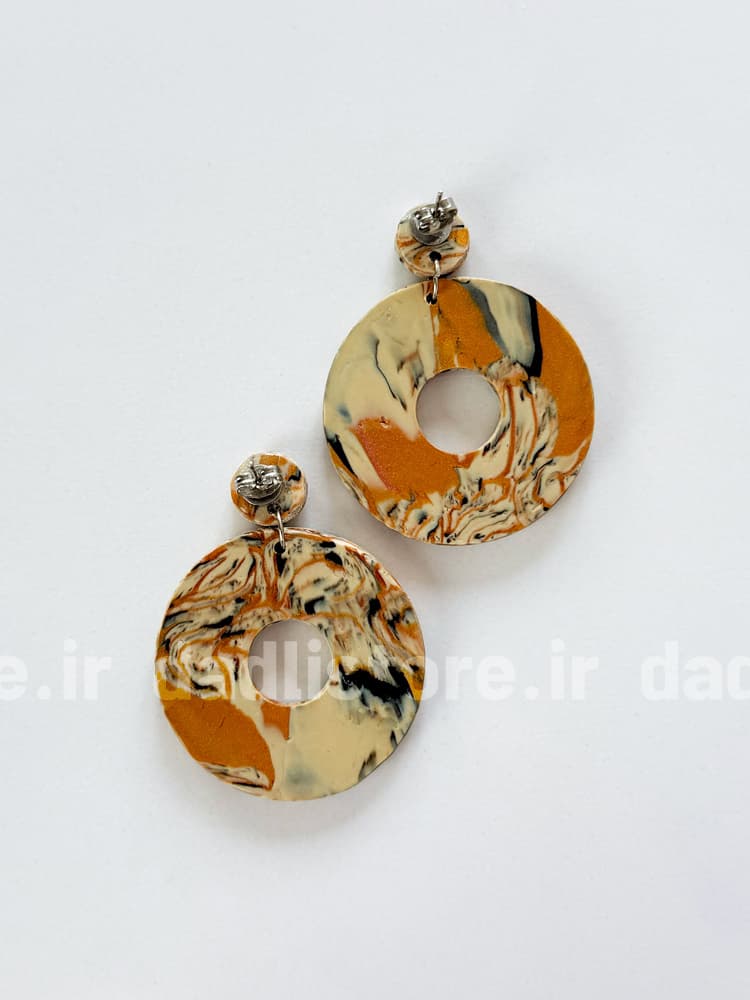 گوشواره دست ساز با خمیر پلیمری طرح دایره — تصویر ۲