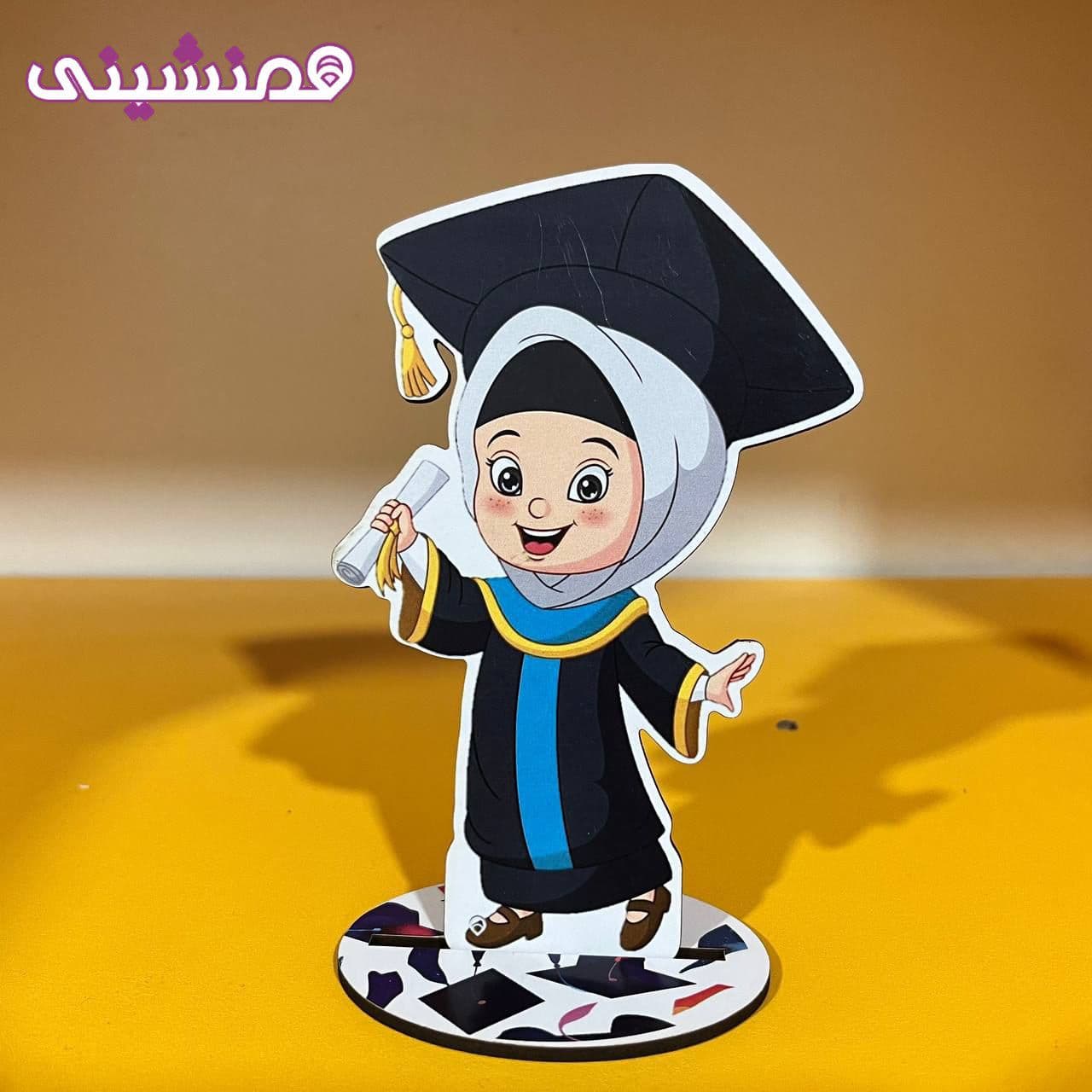 تندیس زیبای رومیزی مدل فارغ التحصیلی دختر