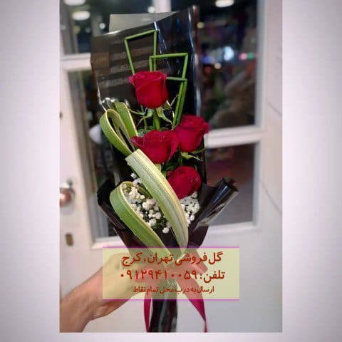 باکس گل ولنتاین برای همسر جوان در گلفروشی شهید مدنی