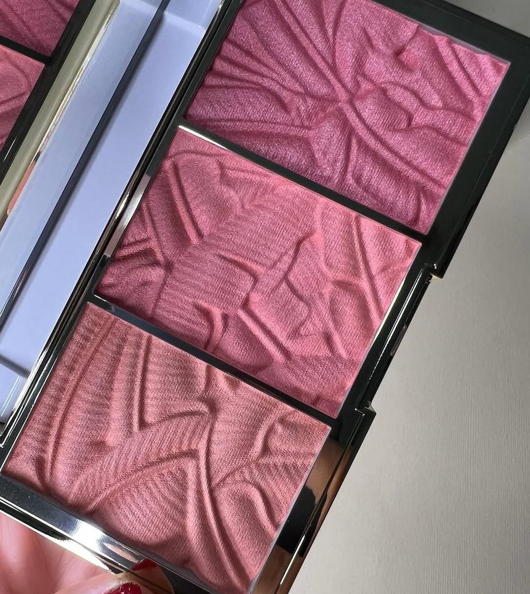 پالت رژگونه اینبلوم تارت Tartelette blush in bloom amazonian clay cheek palette — تصویر ۷