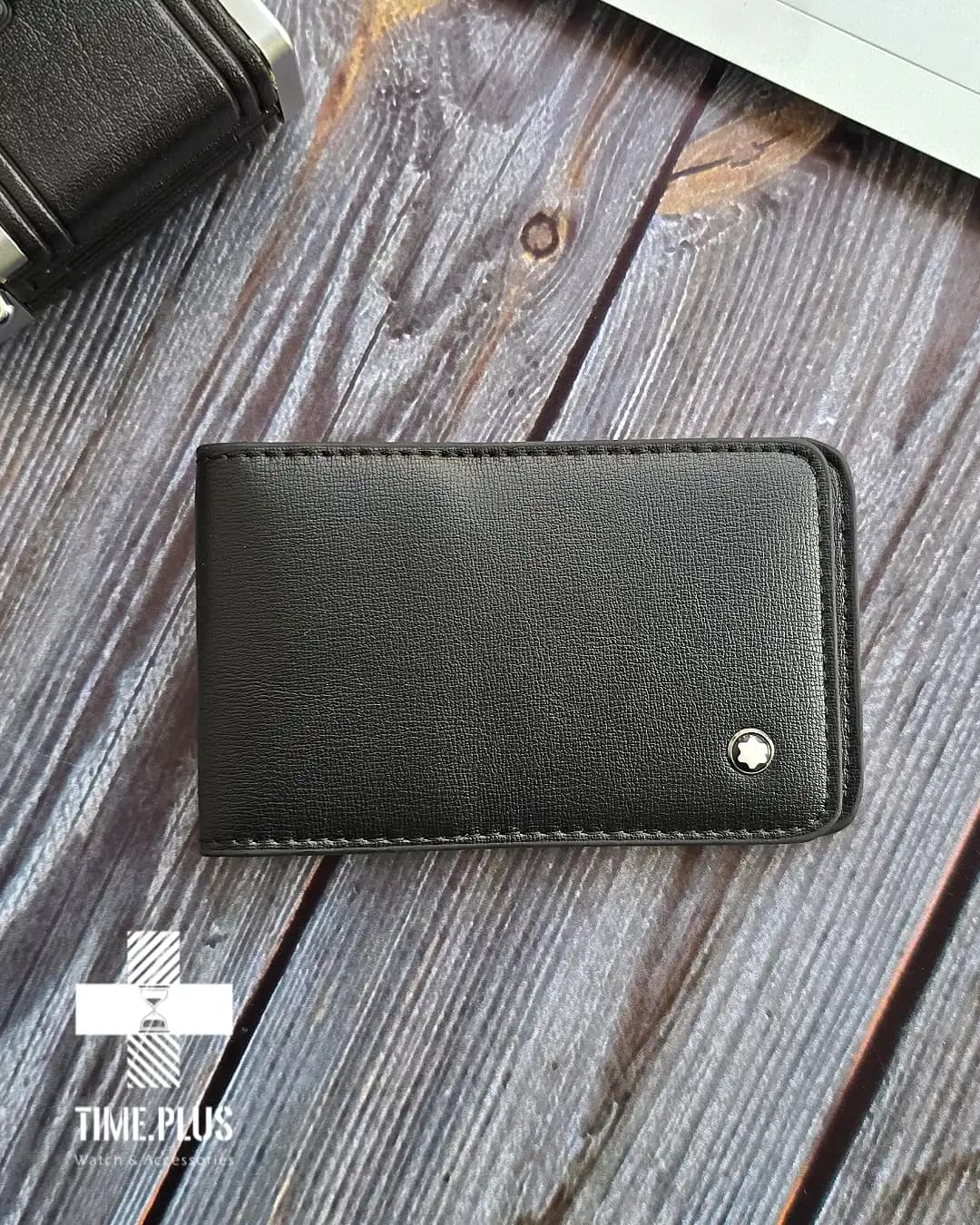 جاکارتی کتابی کشیده Montblanc — تصویر ۲
