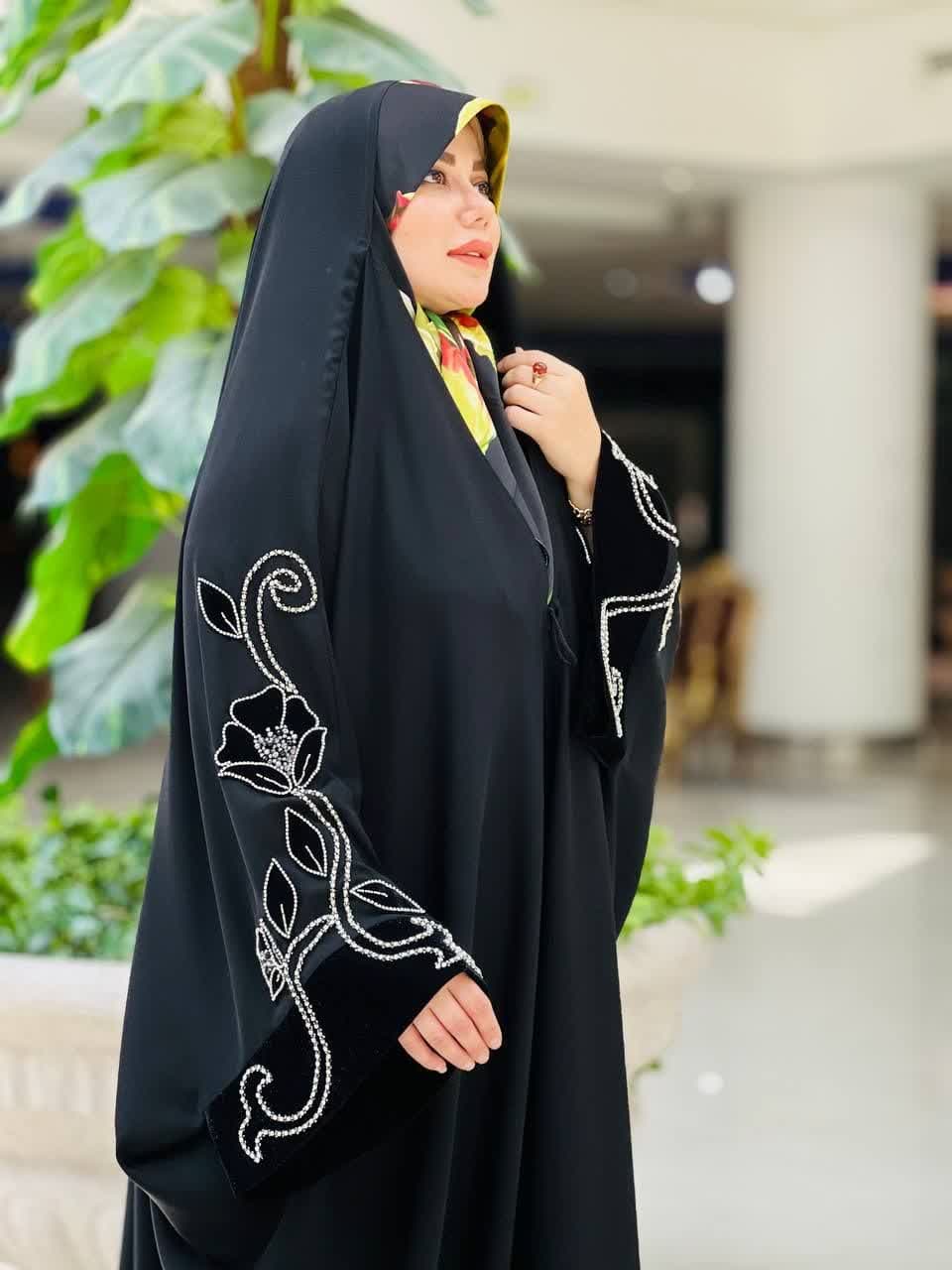 چادر بولگاری اشرافی نسترن — تصویر ۴