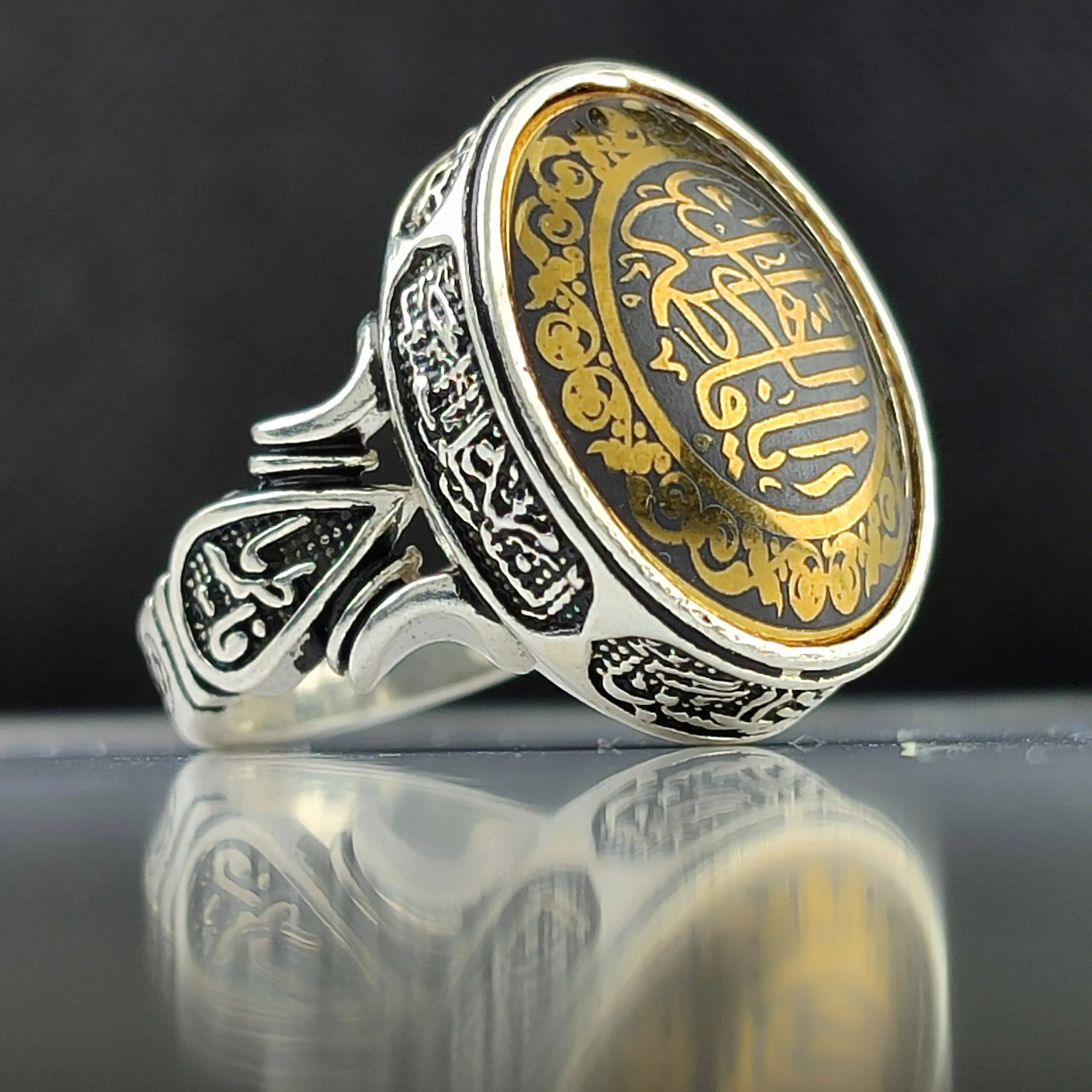 انگشتر نقره باسنگ حدید حکاکی یافاطمه الزهرا کد 2941