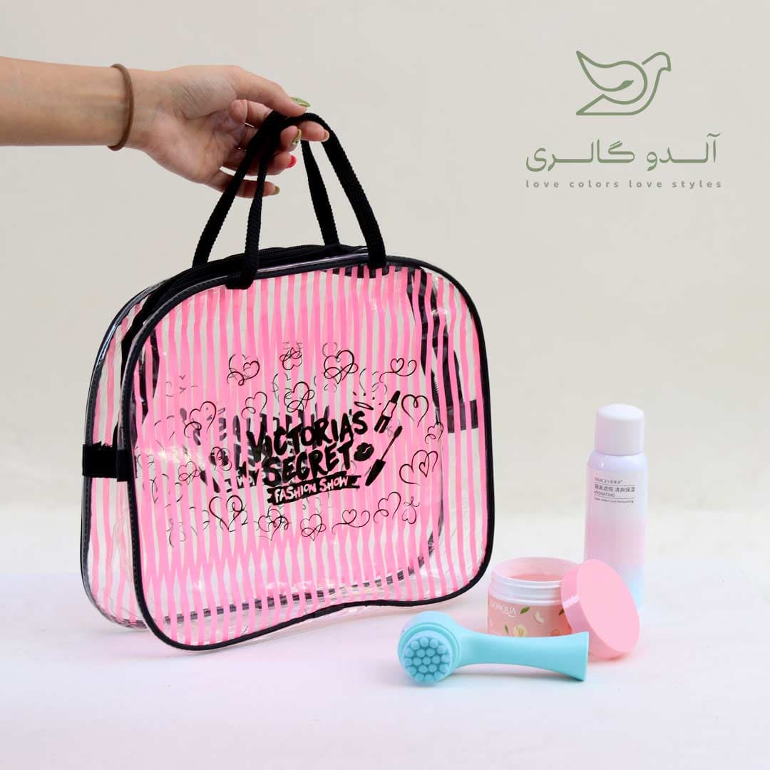 کیف لوازم آرایشی ویکتوریا سیکرت — تصویر ۳