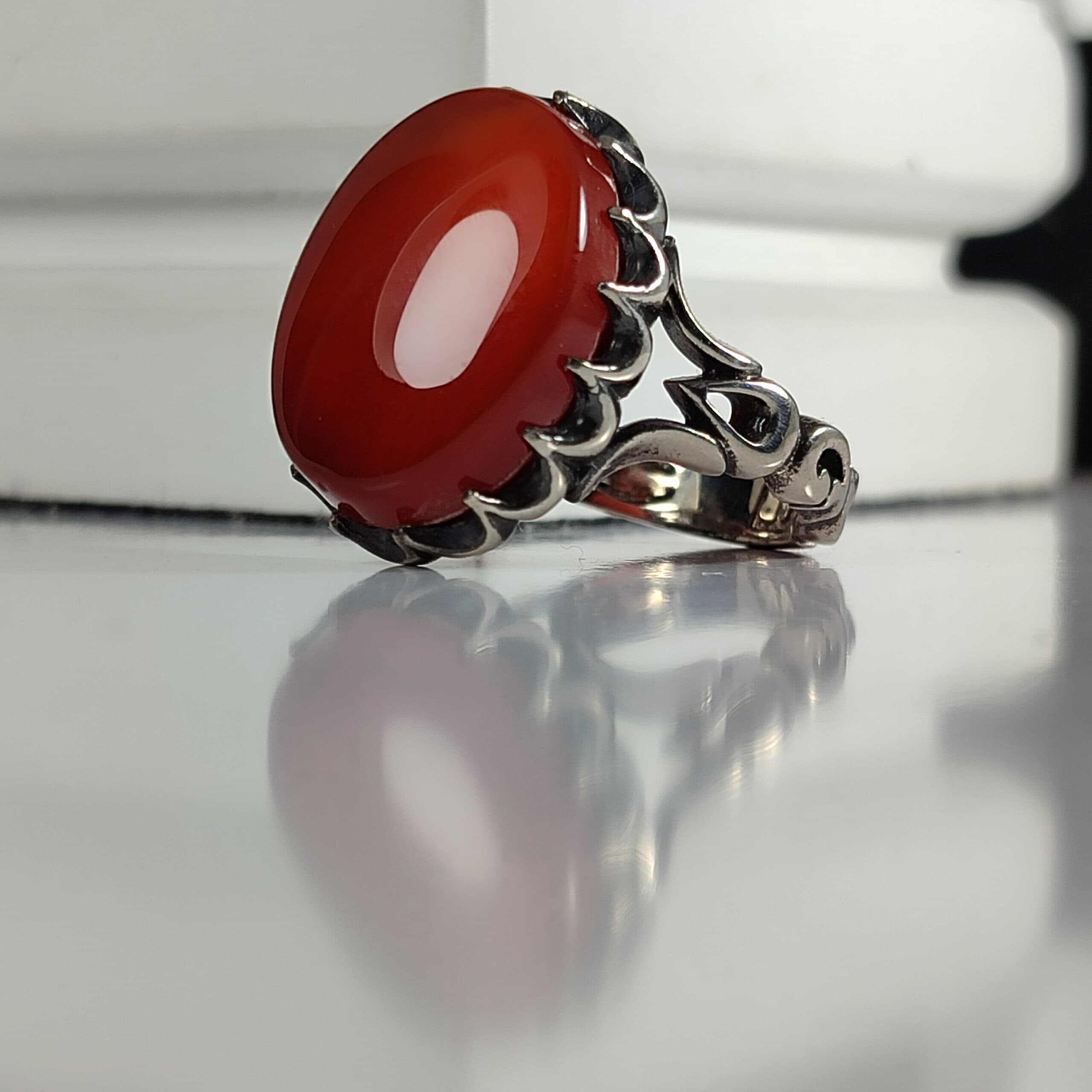 انگشتر آلیاژی عقیق قرمز اصل با رکاب اشکی – ترکیب زیبایی، انرژی و وقار کد 3564 — تصویر ۵