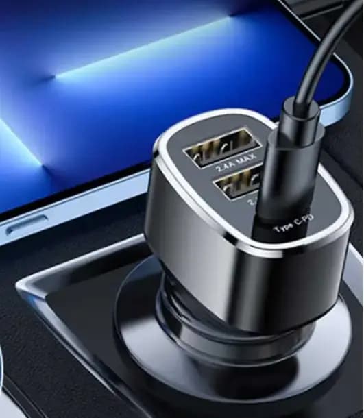 شارژر فندکی یسیدو مدل YESIDO Y47 26W — تصویر ۳