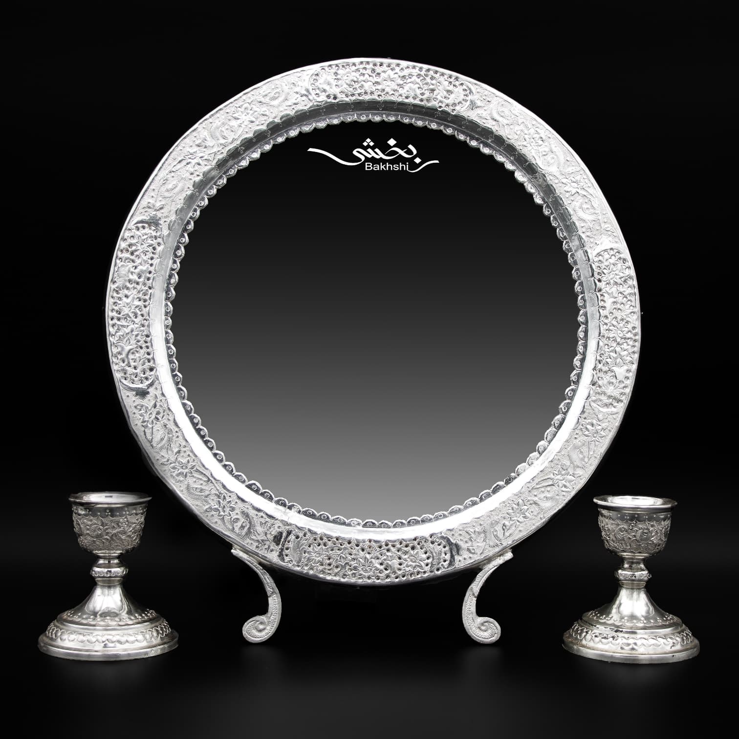 آینه و شمعدان نقره گرد گل و مرغ