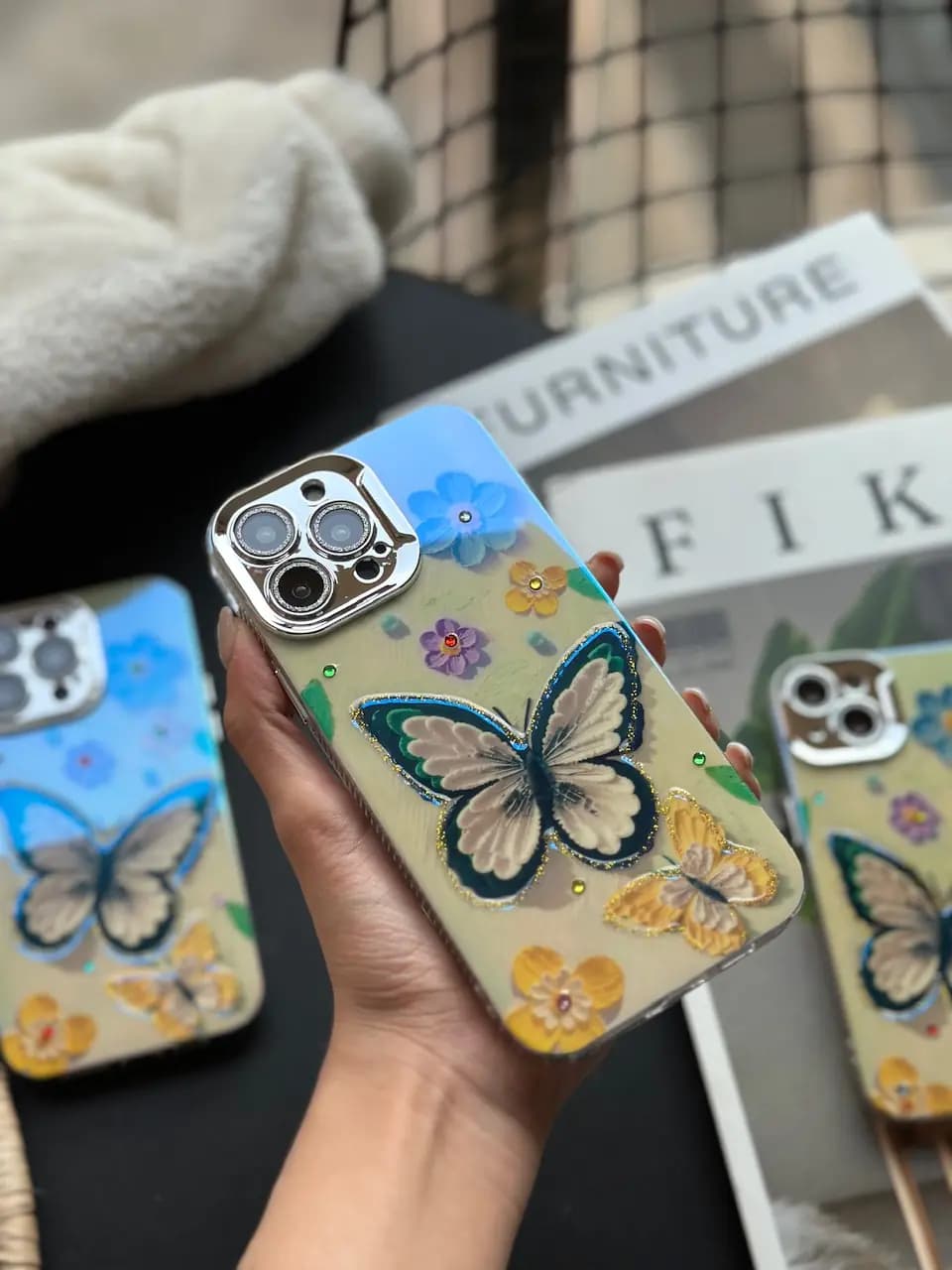 قاب Flower & Butterfly — تصویر ۴