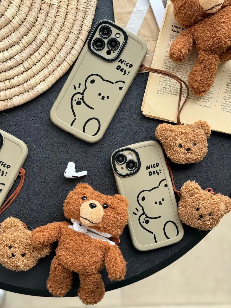 قاب Teddy bear Nice Day با آویز عروسکی (کدC1516)