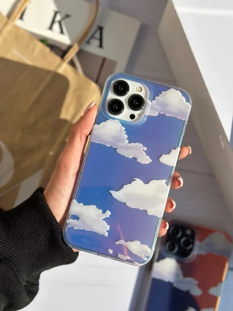 قاب Blue Sky — تصویر ۶