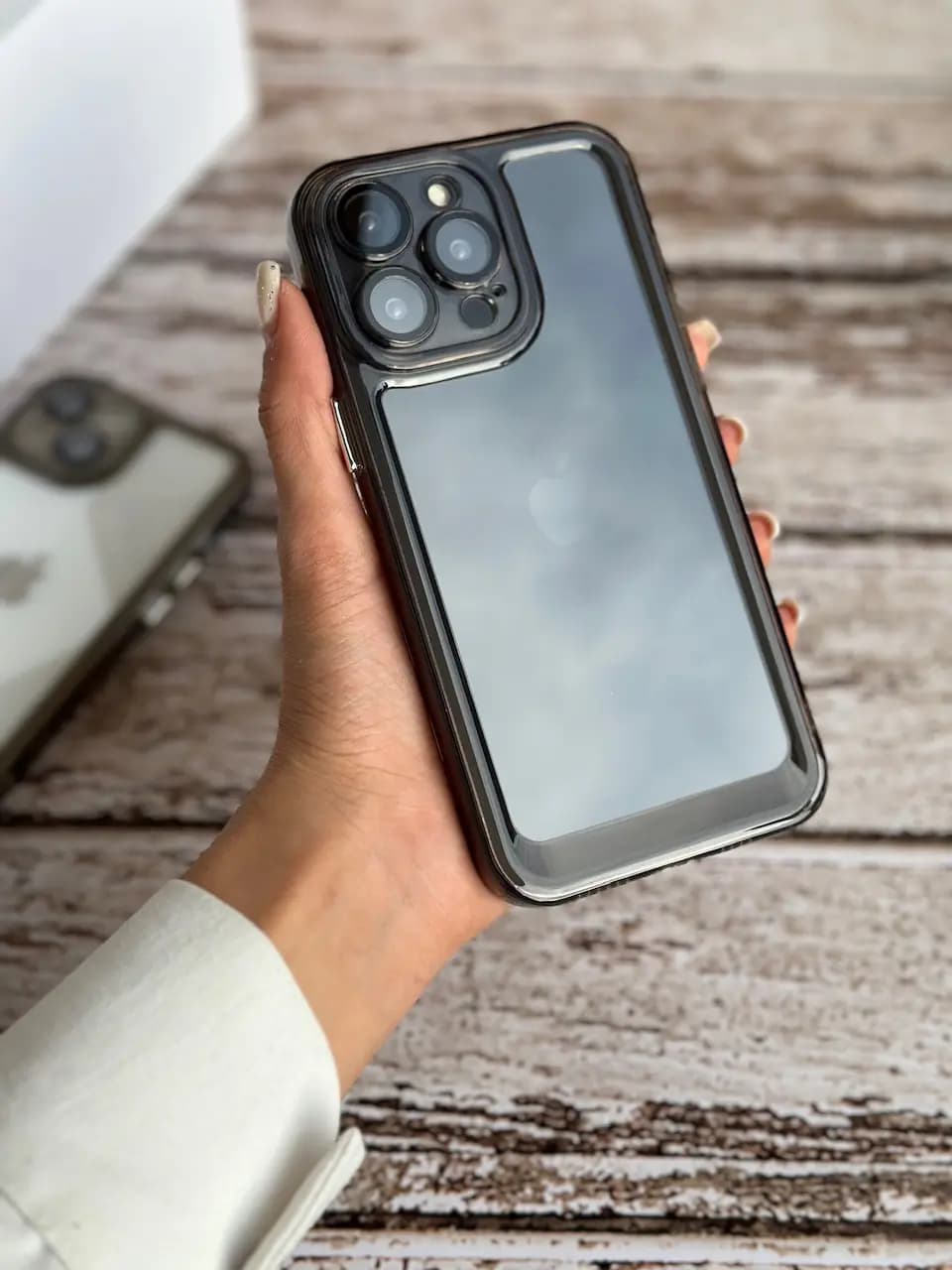 قاب Black Armor — تصویر ۳