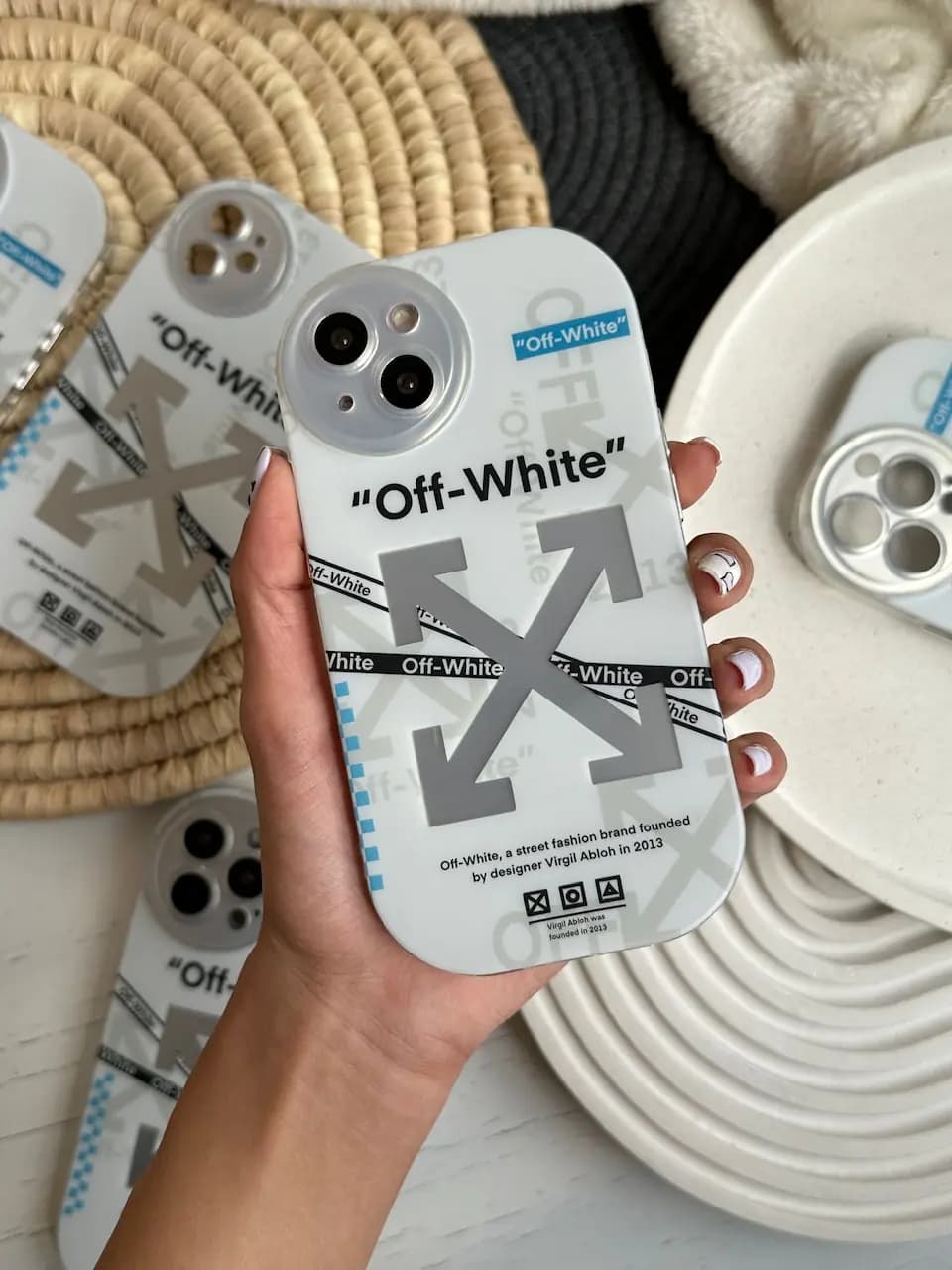 قاب Off-White لنز رینگی سفید (کدC1320) — تصویر ۳