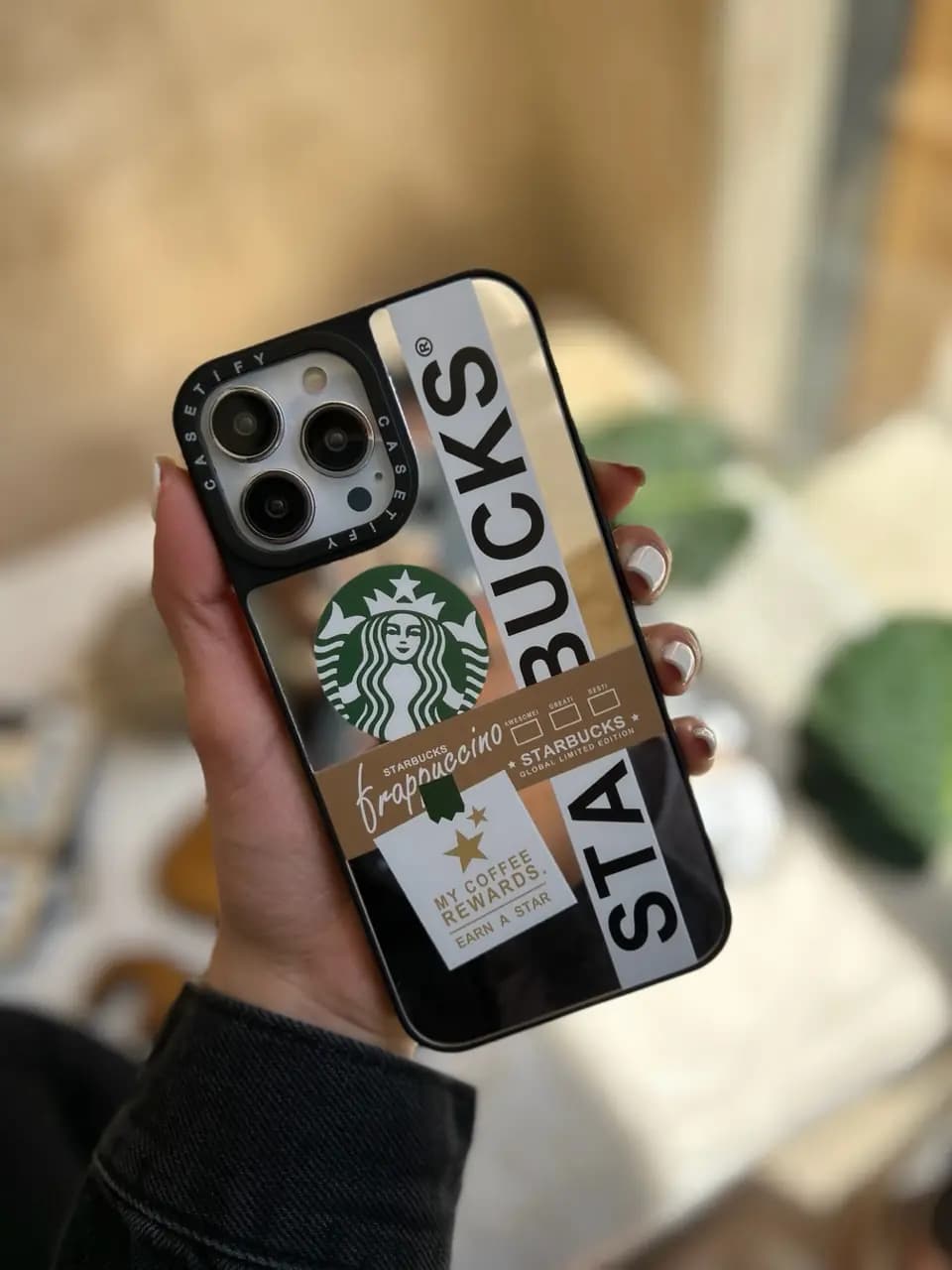 قاب استارباکس آینه ای Casetify (کدC1214) — تصویر ۴