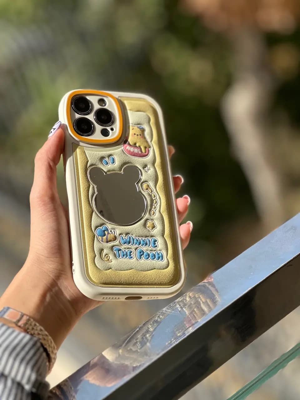 قاب Pooh چرمی برجسته آینه دار — تصویر ۲