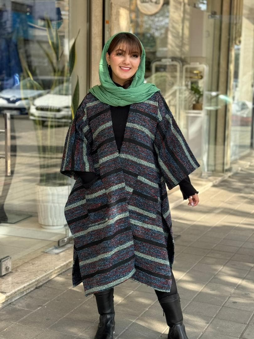 پانچ جلوباز مشکی سبز آبی راه راه — تصویر ۴