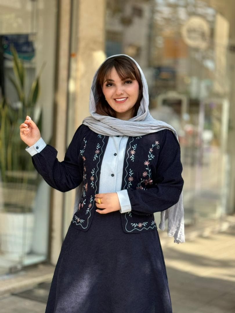 ست ماهور سورمه ای آبی — تصویر ۴