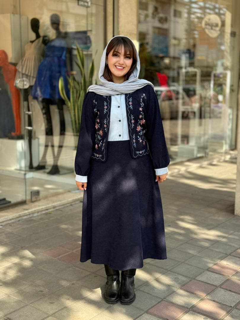 ست ماهور سورمه ای آبی — تصویر ۳