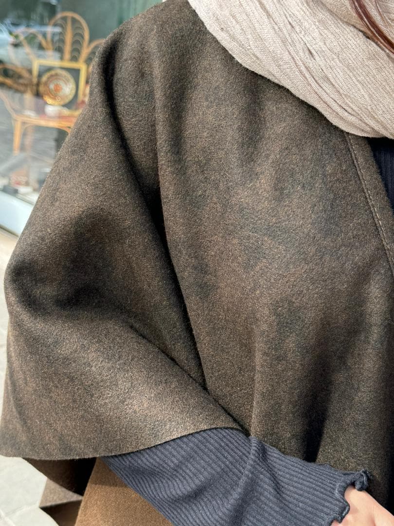 پانچ فوتر قهوه ای تیره — تصویر ۲