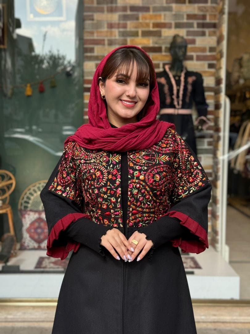 پالتو بخارا دوزی بته جقه زرشکی — تصویر ۵