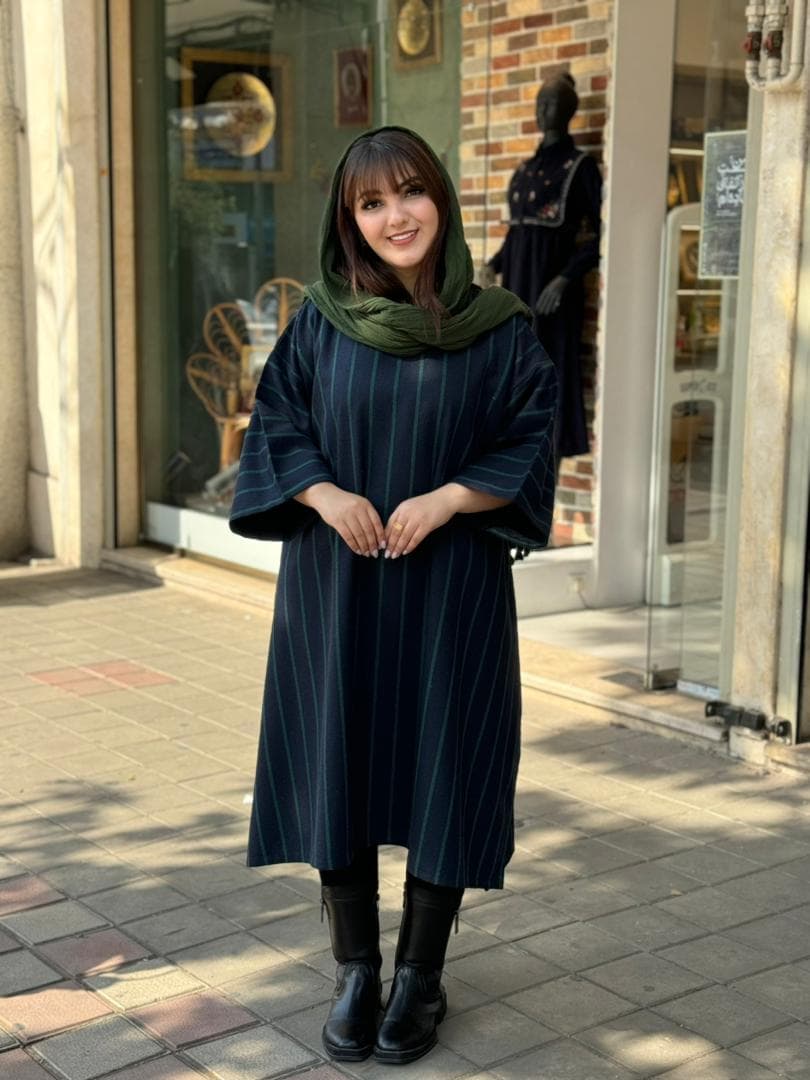 پانچ جلوبسته پشمی راه راه سورمه ای سبز