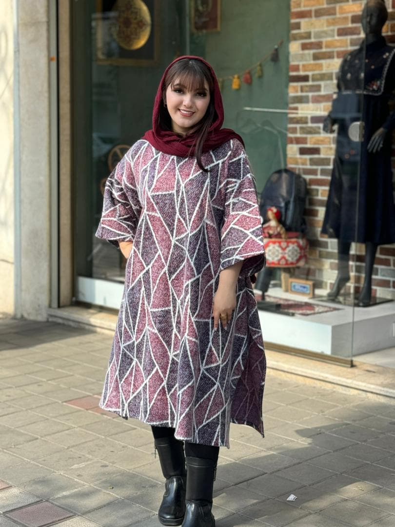 پانچ جلوبسته پشمی لوزی سورمه ای زرشکی سفید — تصویر ۲