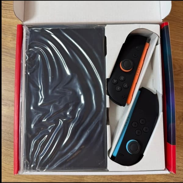کنسول بازی نینتندو مدل Nintendo Switch 2 (آنباکس) — تصویر ۲