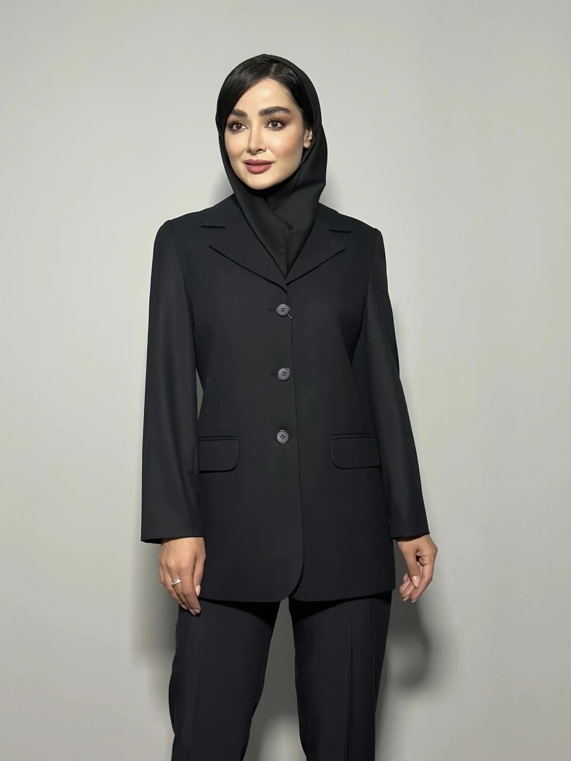 مانتو شلوار فیونا سه دکمه