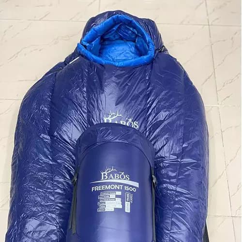 کیسه خواب 2 کیلوگرمی پر خالص بابوس مدل freemont 1500 — تصویر ۲