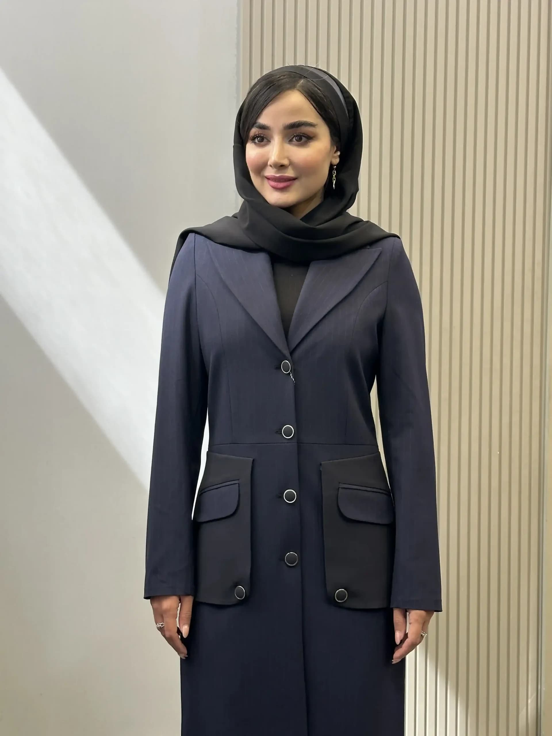 مانتو تک دیپلمات دو جیب