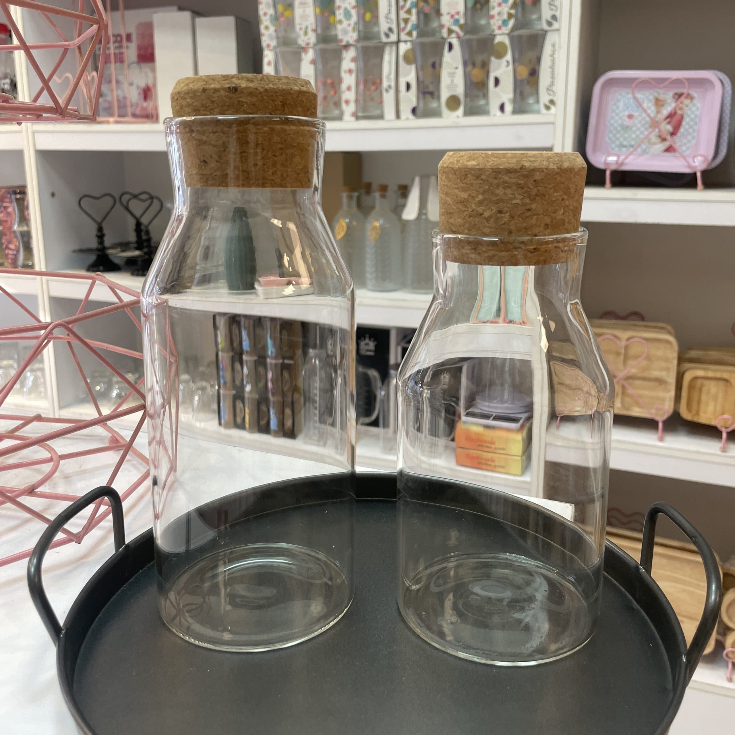 بطری آب درب چوب‌پنبه‌ای طرح ایکیا 2 سایز — تصویر ۳