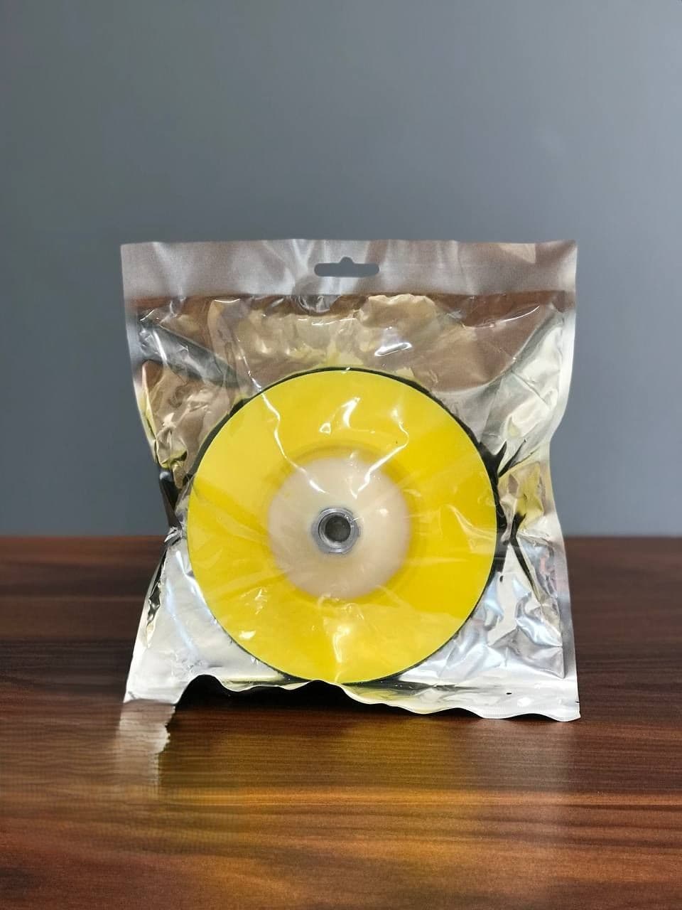 صفحه پولیش چسبی حرفه ای ژله ای پشت پیچی سایز 150 (بکینگ پد)Rotary Backing Pad — تصویر ۲