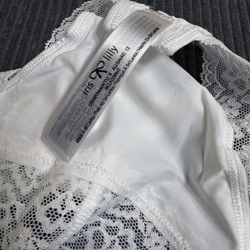 شورت زنانه ایریس اند لیلی مدل BELK339M3 — تصویر ۳