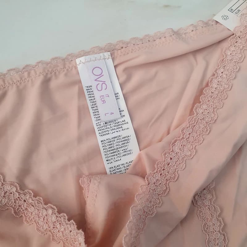 شورت زنانه او وی اس مدل Z-GC4 — تصویر ۲